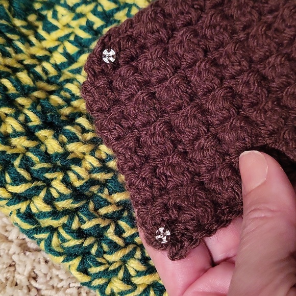 Beardo hat! Hat with beard. NWOT handmade crochet by me. Yellow green brown - Picture 13 of 14